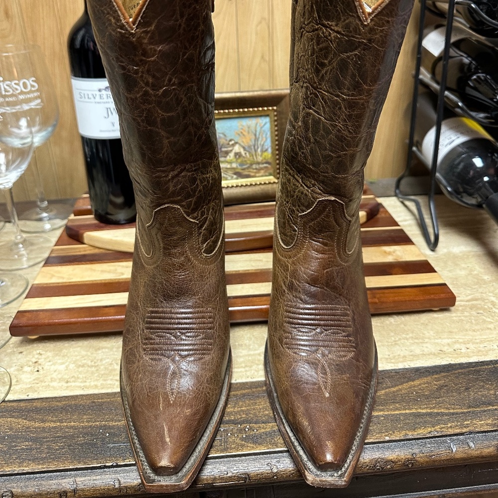 Shyanne Women's Boots Brown Leather Size 7.5 M